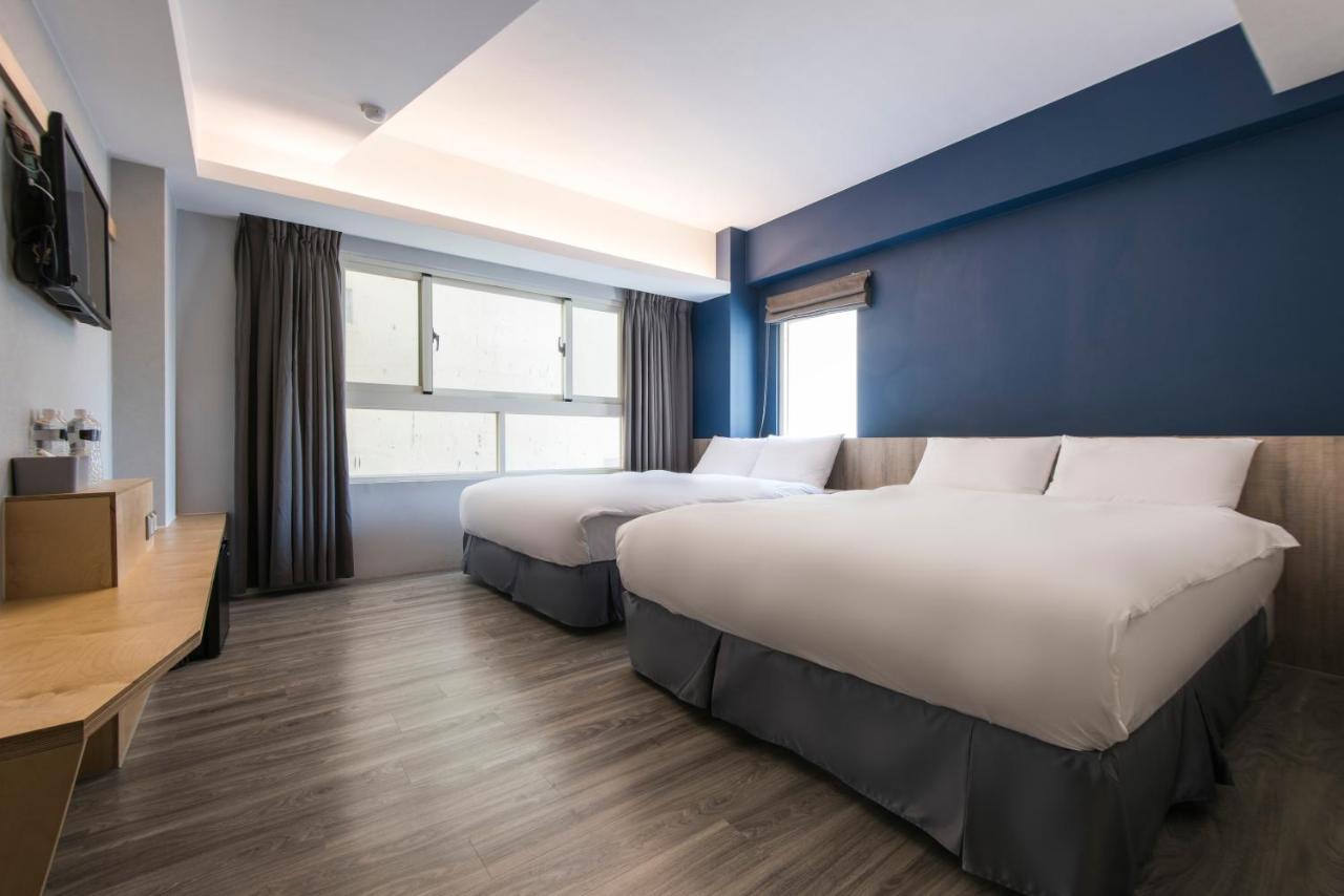 Sparrow Hotel Taichung Buitenkant foto
